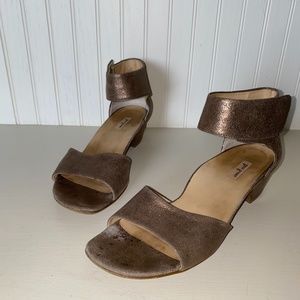 Paul Green sandal  2 in heel with strap